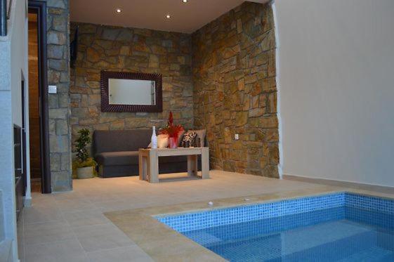 Stone Suites Пефкохори Экстерьер фото