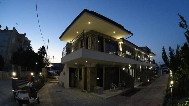 Stone Suites Пефкохори Экстерьер фото