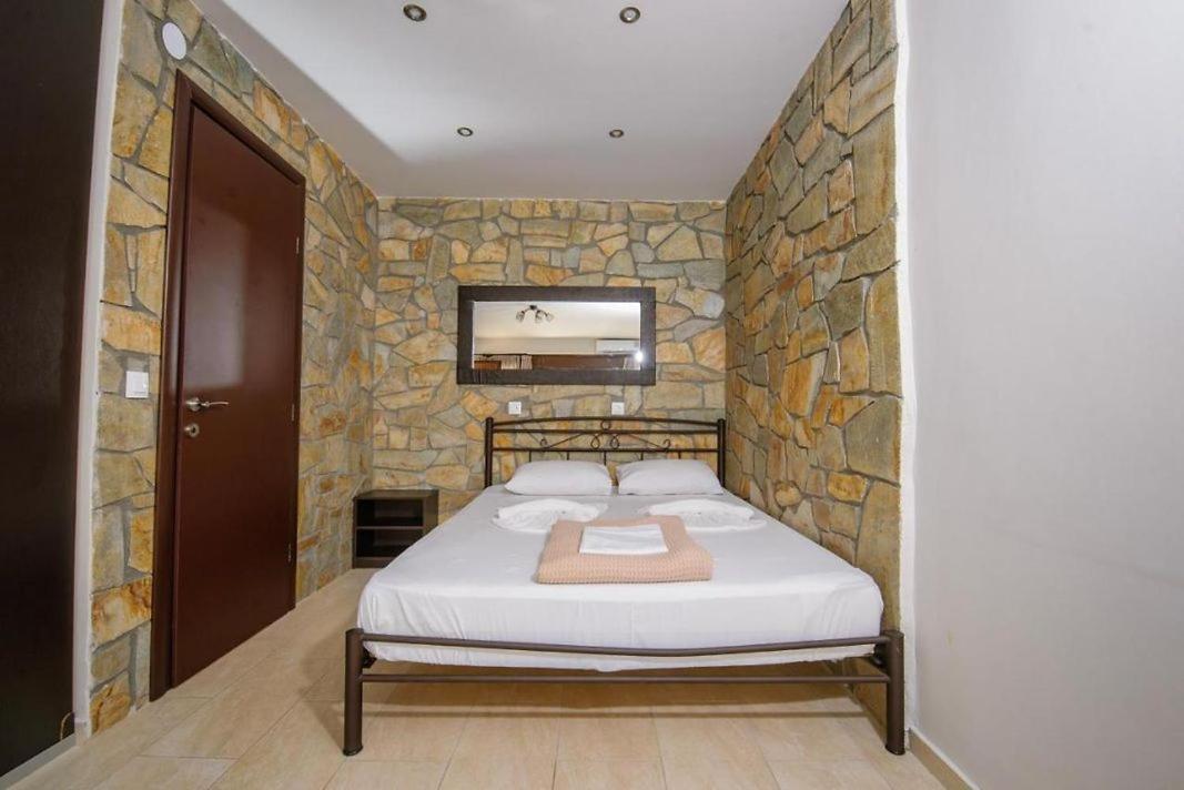 Stone Suites Пефкохори Экстерьер фото